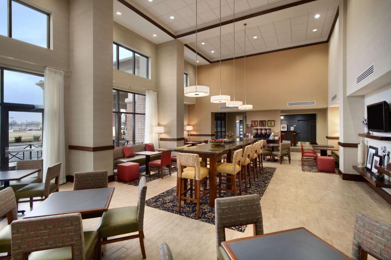 Hampton Inn & Suites Charles Town Esterno foto